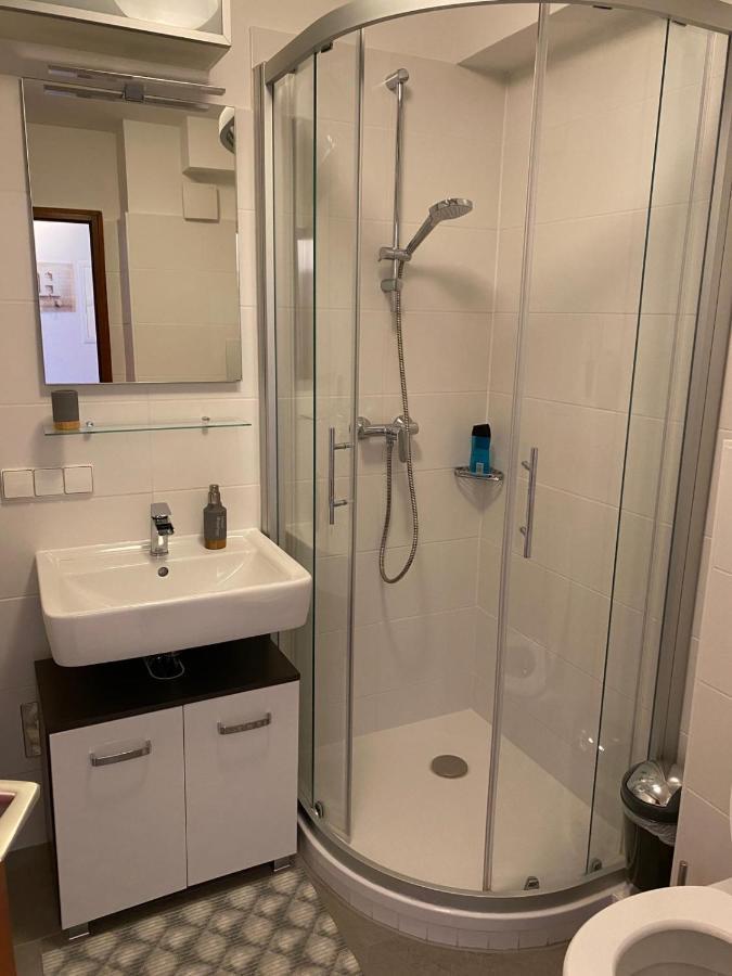 Wanderlust Apartment บาเดน-บาเดน ภายนอก รูปภาพ